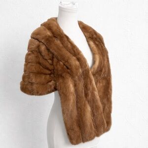 Vintage Mink Fur Stole / Capelet – Soft Honey Brown Glam